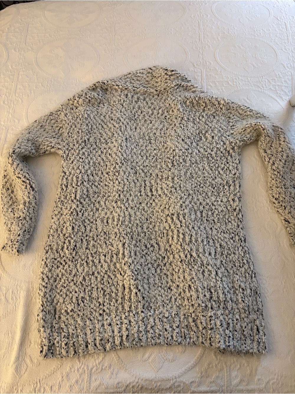 Open-Front Cardigan - Cream Gray and black with silver metallic threading - Picture 2 of 4